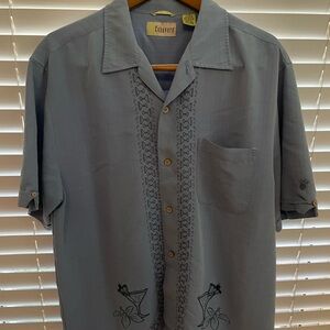 Cubavera shirt, M L, blue, new w/o tag, smoke/pet free home. Cleaning out closet